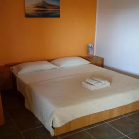 Apartment Igo - 40 M From Pebble Beach *